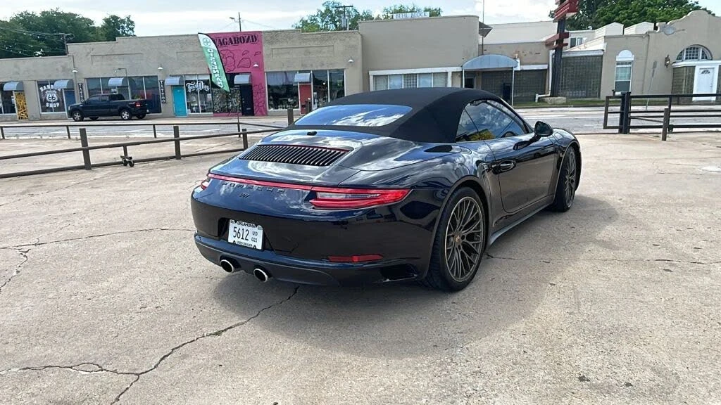 2017 Porsche 991 Carrera 4 - Image 20 of 29