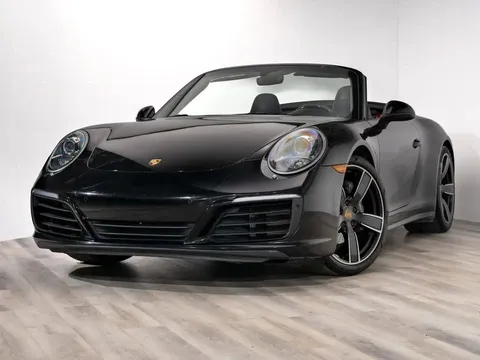 2017 Porsche 911 Carrera 4 Cabriolet