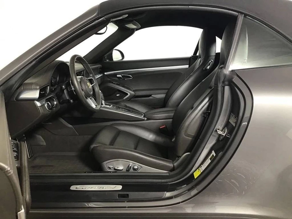 2017 Porsche 991 Carrera 4 - Image 5 of 5