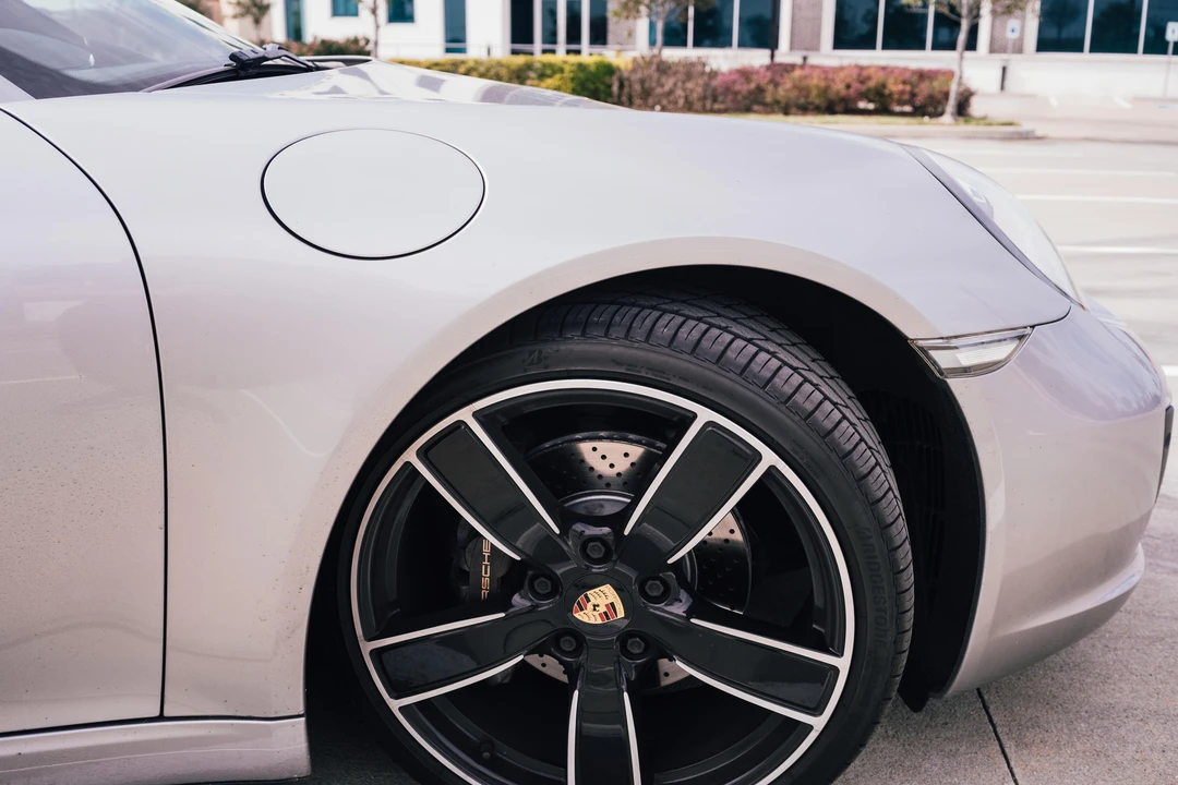 2017 Porsche 991 Carrera 4 - Image 29 of 31