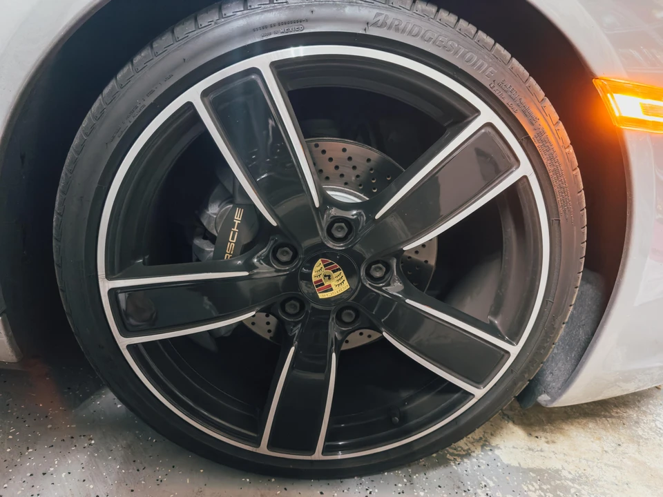 2017 Porsche 991 Carrera 4 - Image 30 of 31