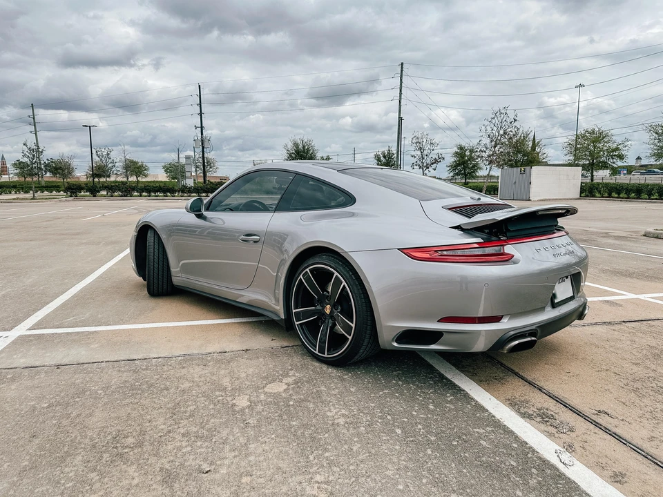 2017 Porsche 991 Carrera 4 - Image 8 of 31