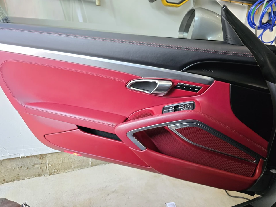 2017 Porsche 991 Carrera 4 - Image 27 of 31