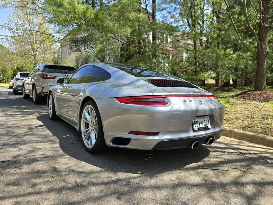 2017 Porsche 991 Carrera 4 - Image 5 of 31