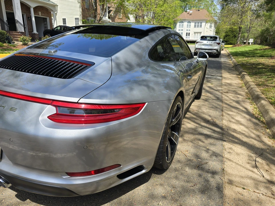 2017 Porsche 991 Carrera 4 - Image 16 of 31