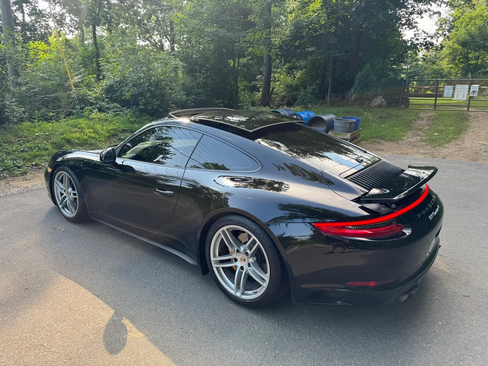 2017 Porsche 991 Carrera 4 - Image 27 of 31