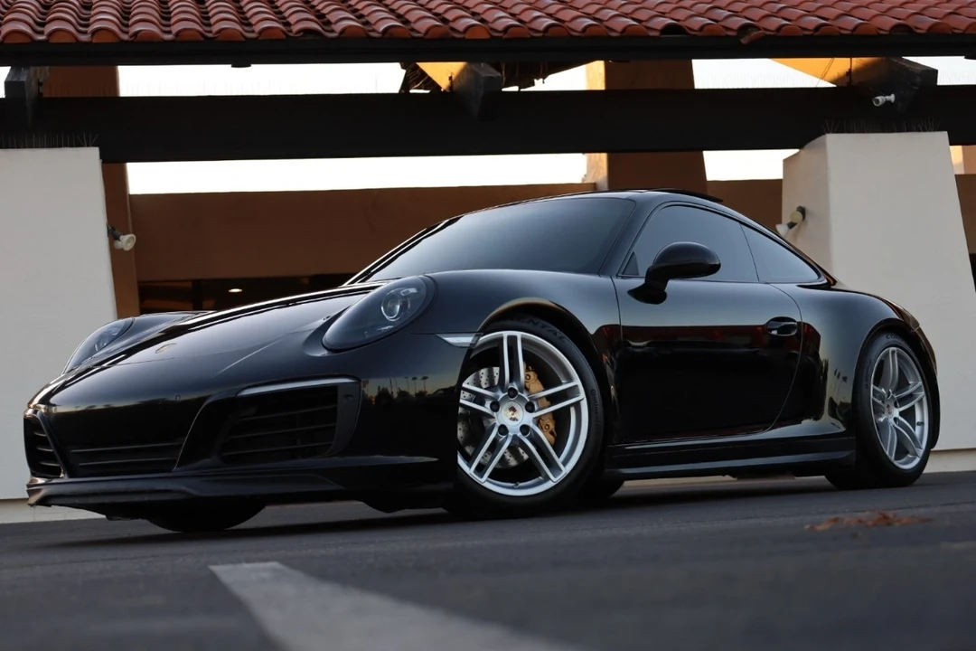 2017 Porsche 991 Carrera 4 - Image 4 of 12