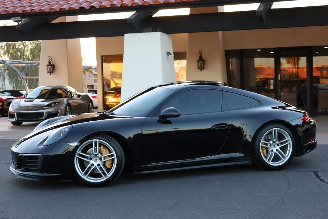 2017 Porsche 991 Carrera 4 - Image 6 of 12