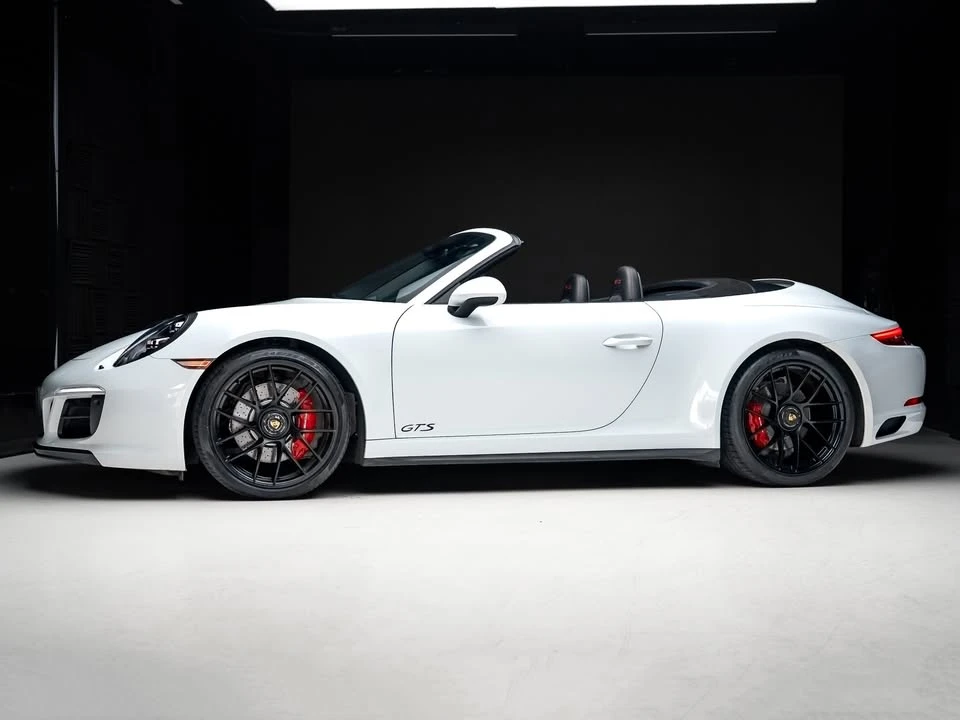 2017 Porsche 911 - Image 8 of 20
