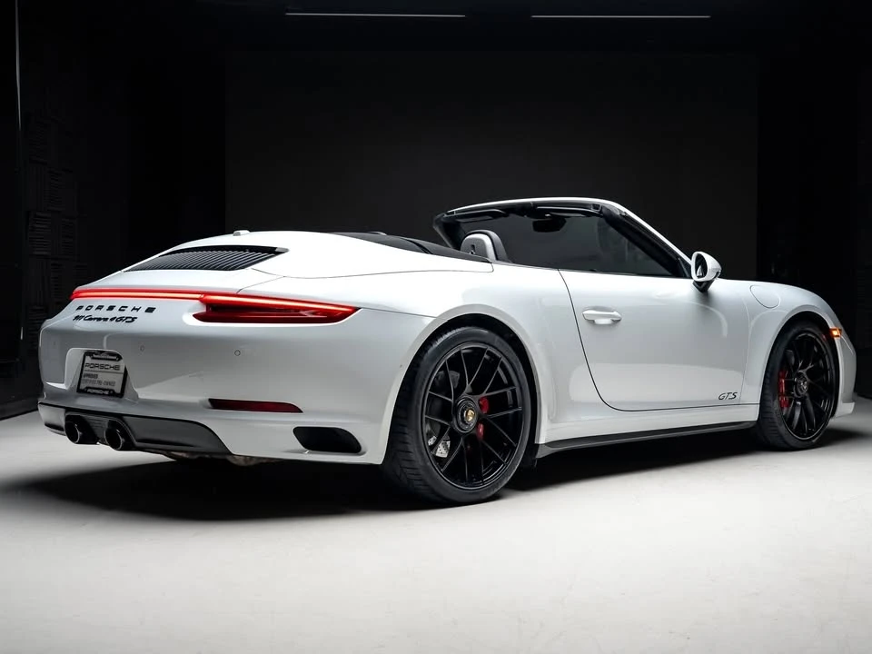 2017 Porsche 911 - Image 5 of 20