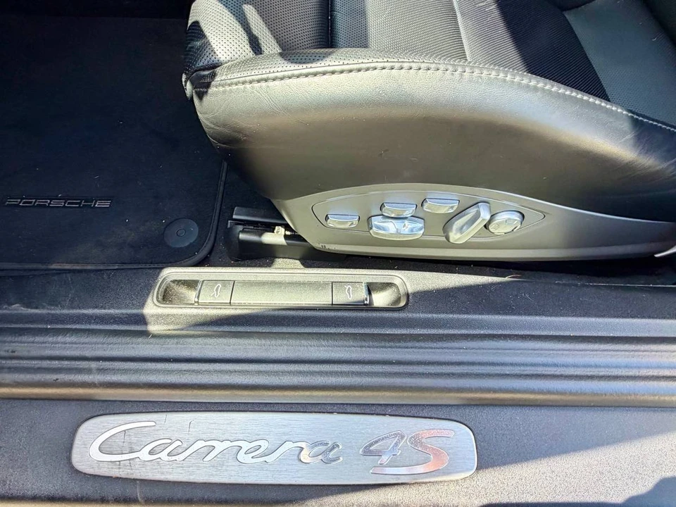 2017 Porsche 991 Carrera 4S - Image 16 of 19