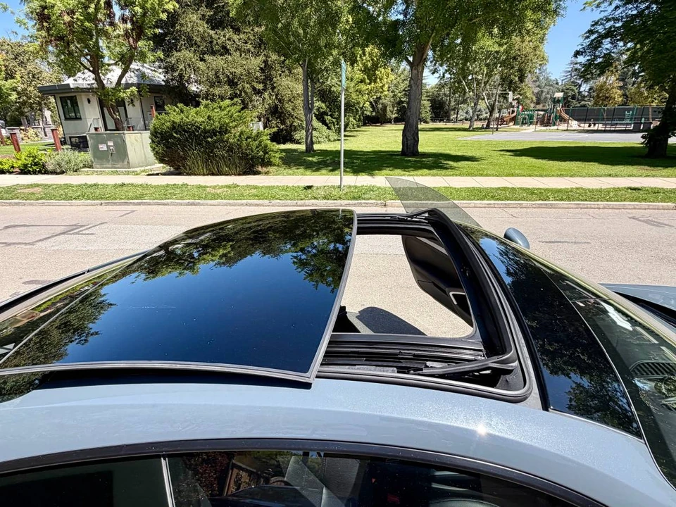 2017 Porsche 991 Carrera 4S - Image 15 of 19
