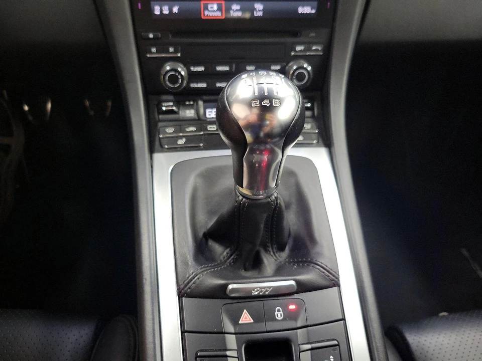 2017 Porsche 991 Carrera 4 - Image 19 of 27