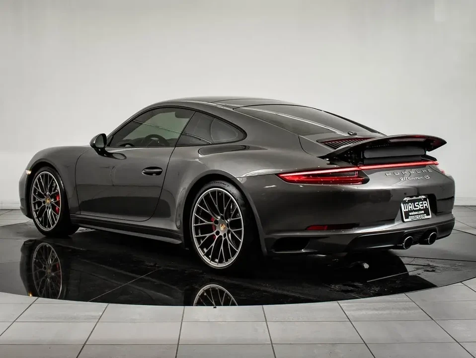 2017 Porsche 991 Carrera 4S - Image 3 of 6