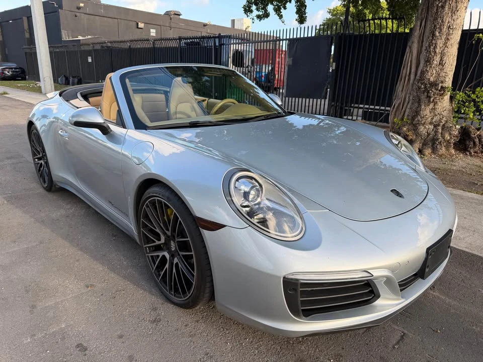 2017 Porsche 991 Carrera 4S - Image 4 of 10