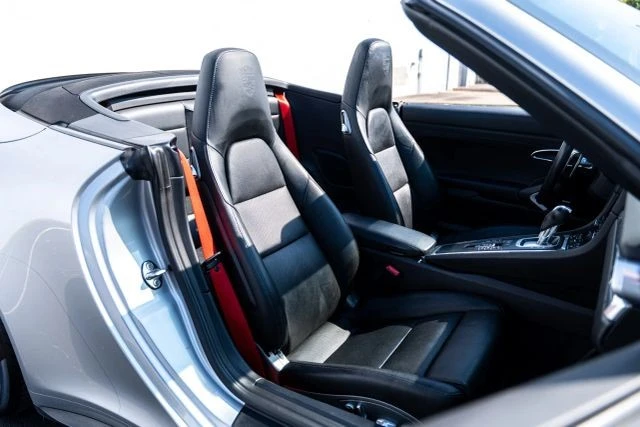 2017 Porsche 991 Carrera 4S - Image 21 of 21