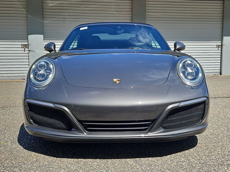 2017 Porsche 991 Carrera 4S - Image 10 of 31
