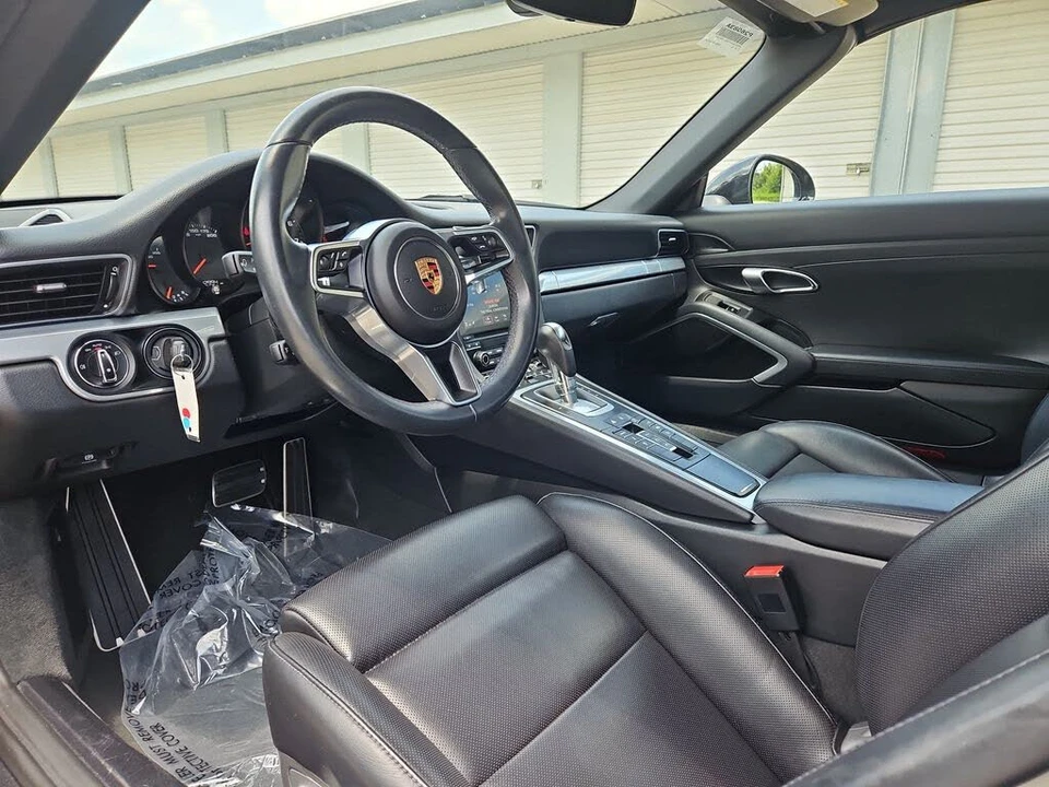2017 Porsche 991 Carrera 4S - Image 4 of 31