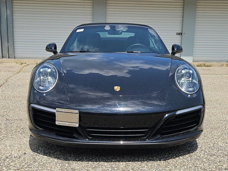 2017 Porsche 991 Carrera 4S - Image 10 of 31