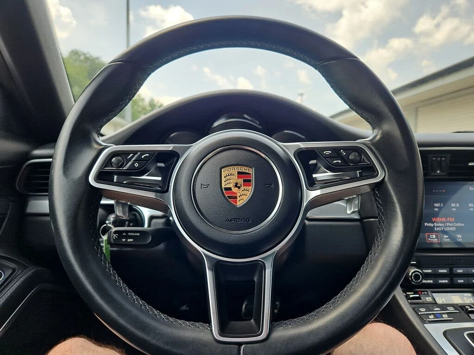 2017 Porsche 991 Carrera 4S - Image 29 of 31