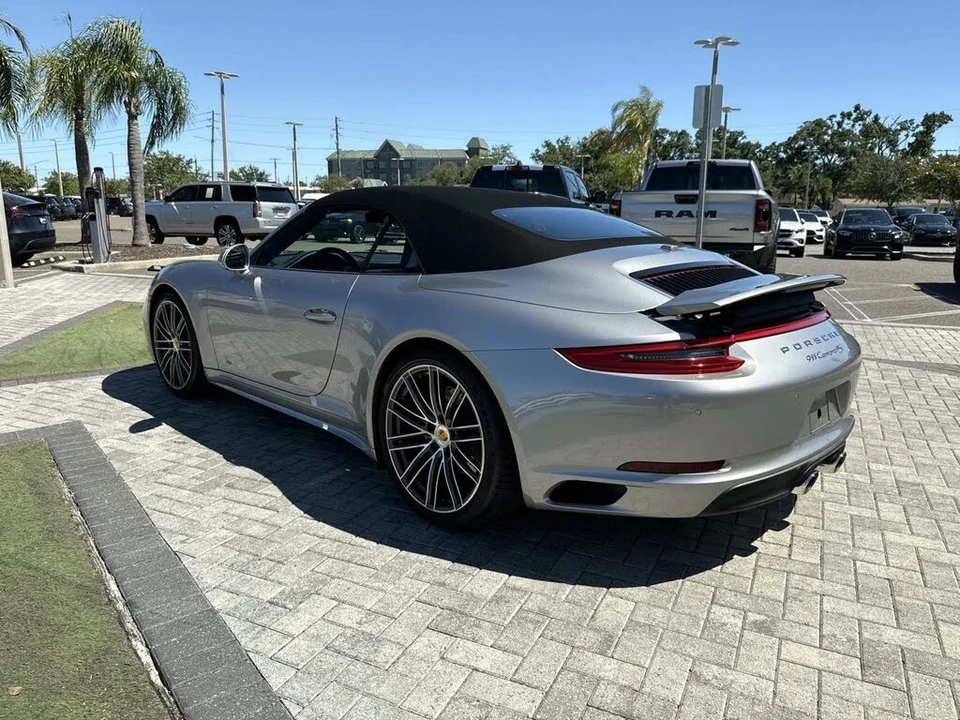 2017 Porsche 991 Carrera 4S - Image 11 of 31