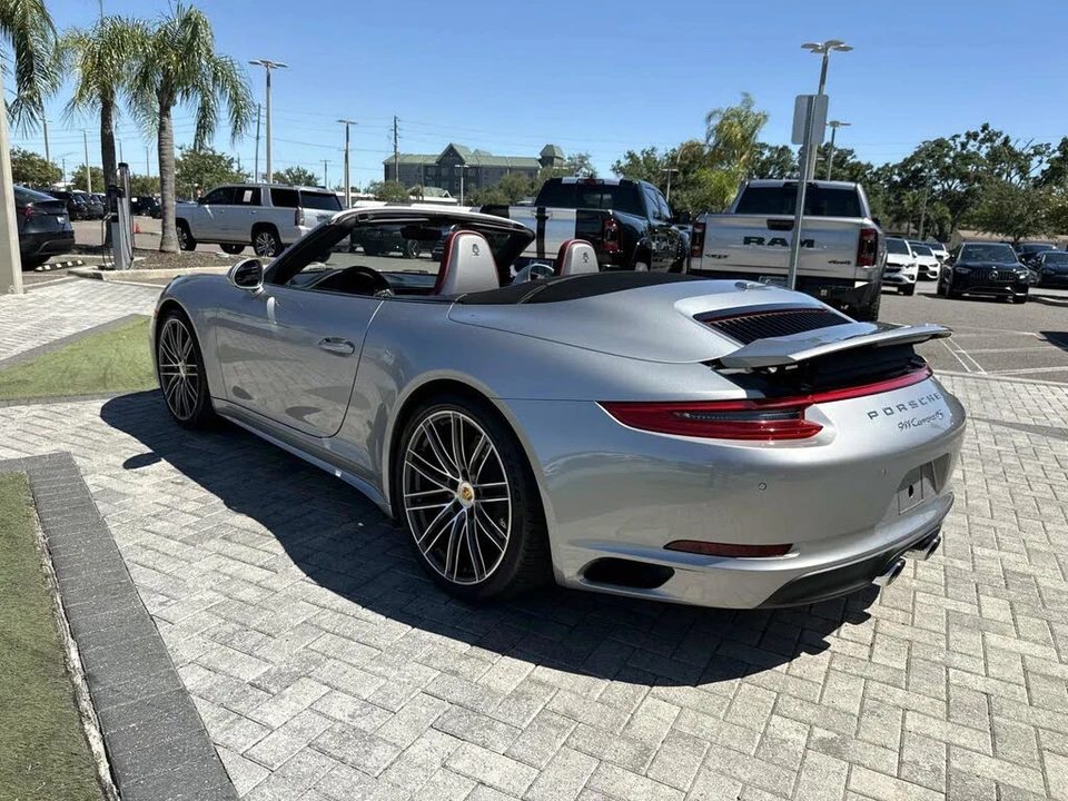 2017 Porsche 991 Carrera 4S - Image 4 of 31