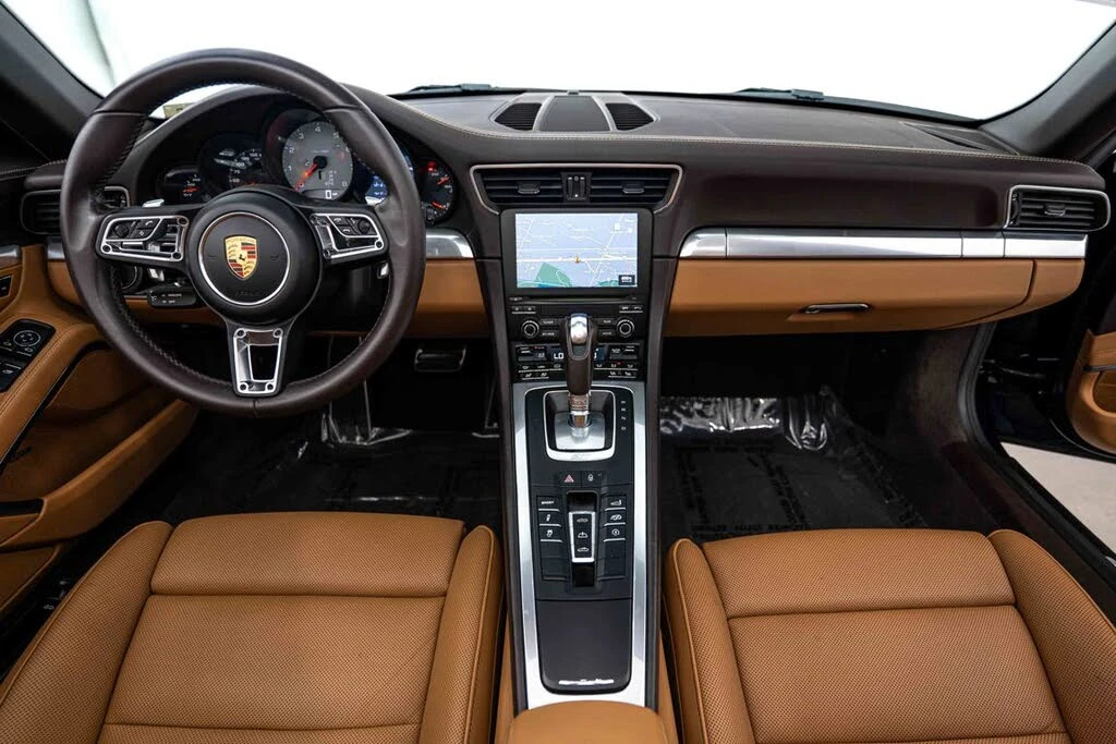2017 Porsche 991 Carrera 4S - Image 12 of 31