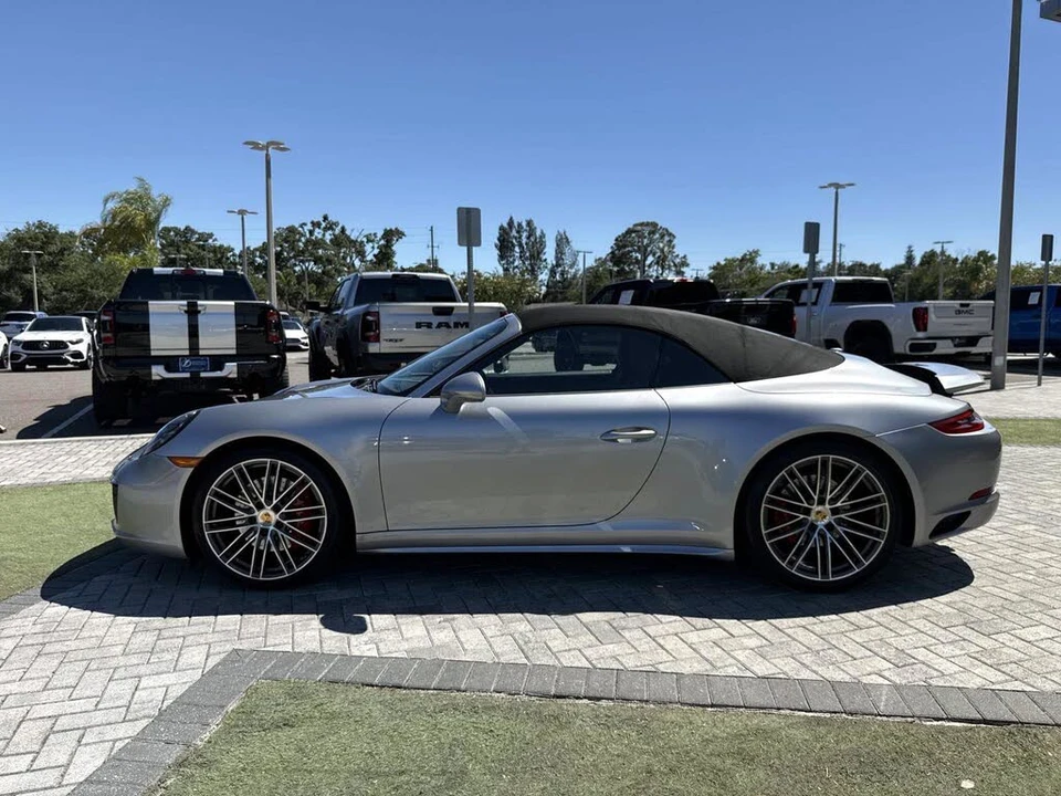 2017 Porsche 991 Carrera 4S - Image 10 of 31