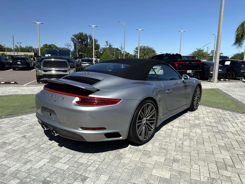 2017 Porsche 991 Carrera 4S - Image 12 of 31