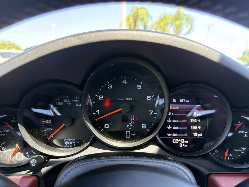 2017 Porsche 991 Carrera 4S - Image 30 of 31