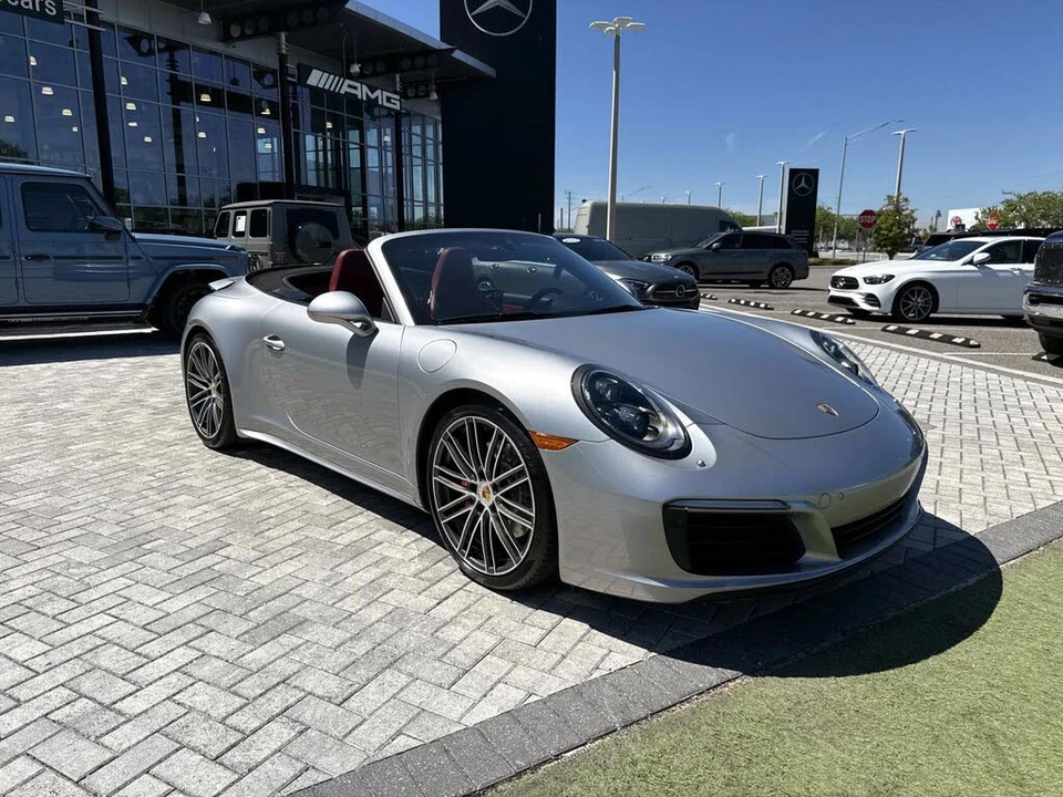 2017 Porsche 991 Carrera 4S - Image 7 of 31