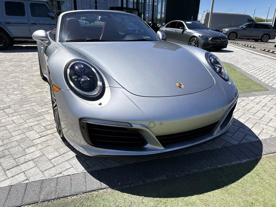2017 Porsche 991 Carrera 4S - Image 8 of 31