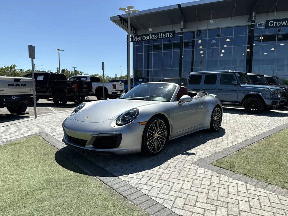 2017 Porsche 991 Carrera 4S - Image 2 of 31