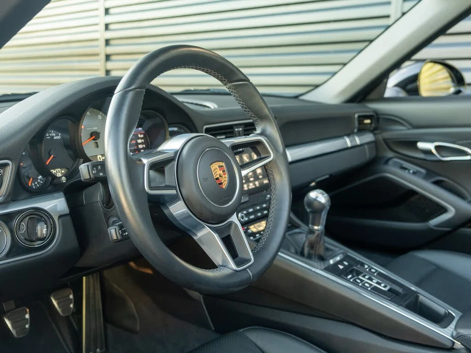 2017 Porsche 991 Carrera 4S - Image 4 of 31