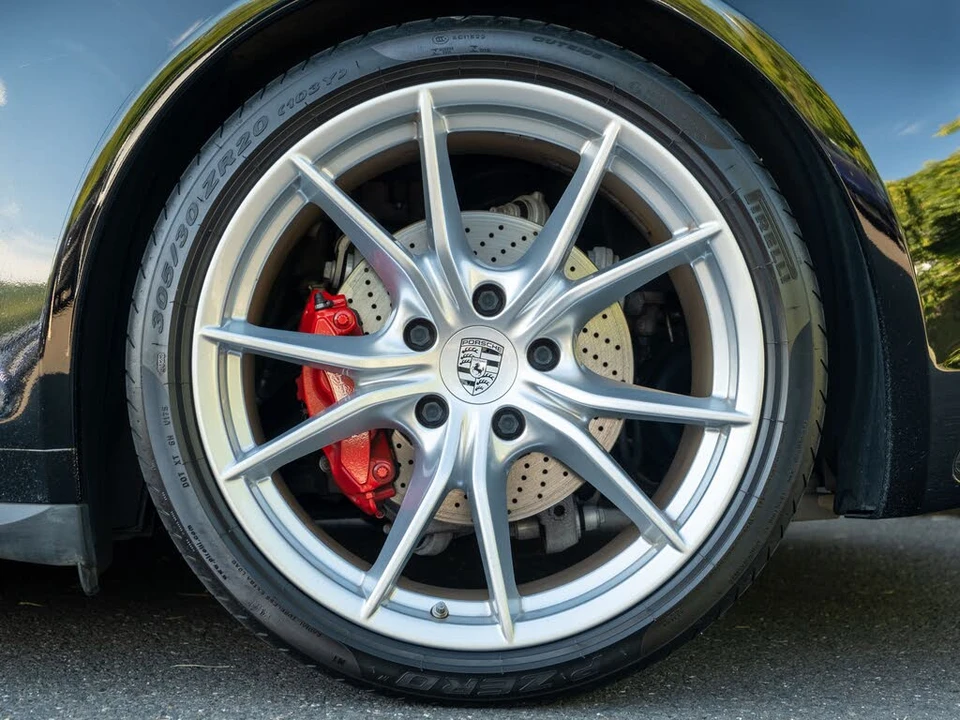 2017 Porsche 991 Carrera 4S - Image 13 of 31