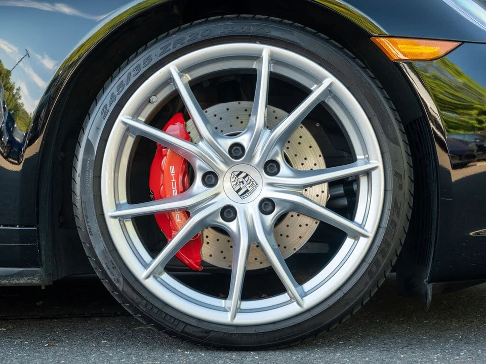 2017 Porsche 991 Carrera 4S - Image 15 of 31