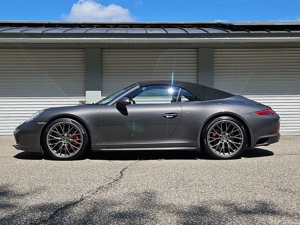 2017 Porsche 991 Carrera 4S - Image 2 of 31