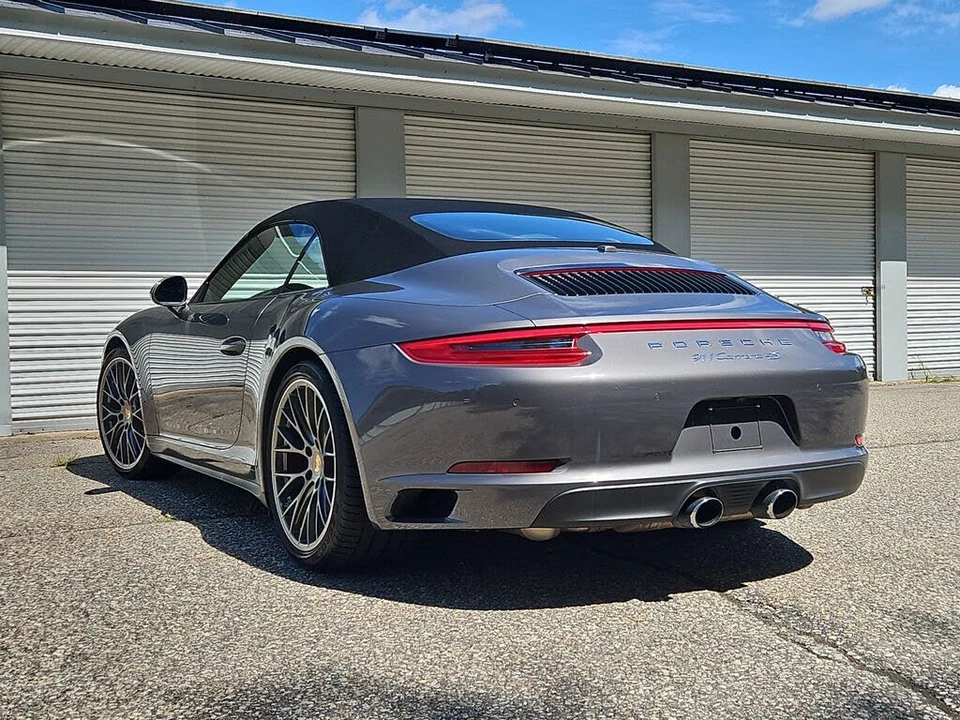 2017 Porsche 991 Carrera 4S - Image 3 of 31