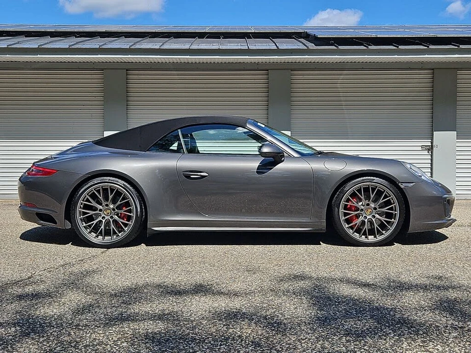 2017 Porsche 991 Carrera 4S - Image 8 of 31