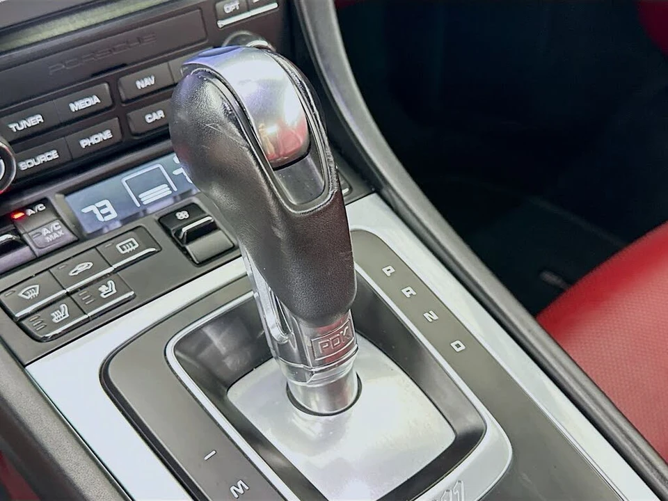 2017 Porsche 991 Carrera 4S - Image 27 of 31