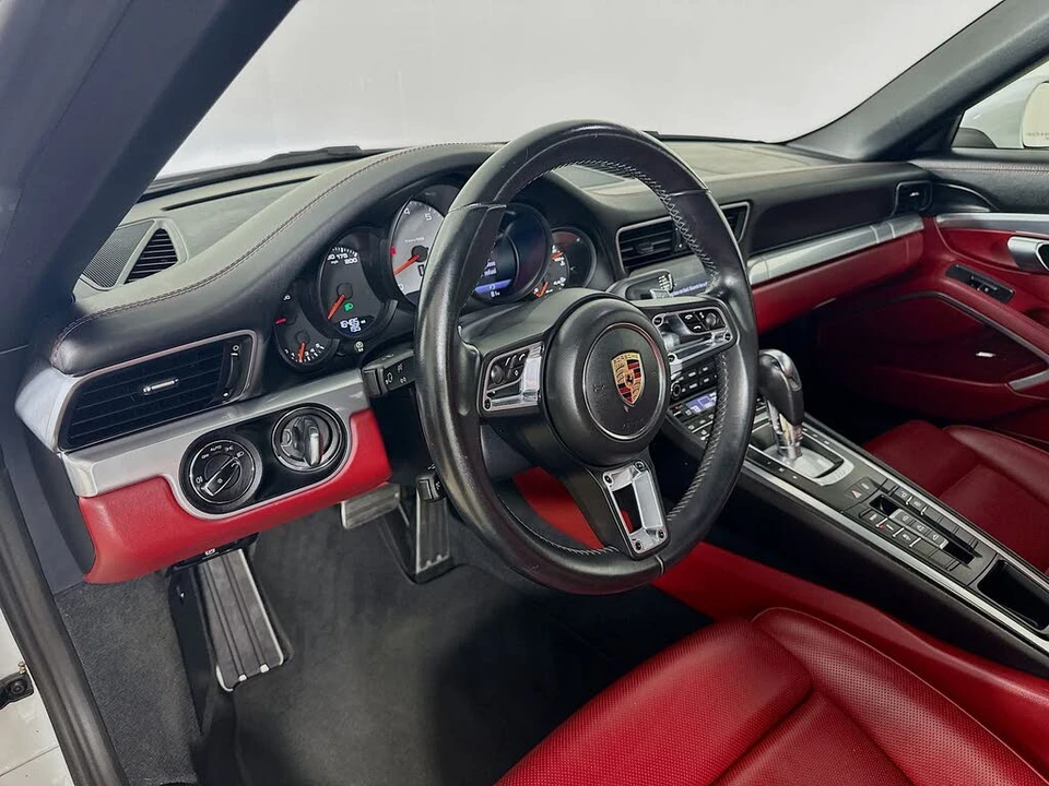 2017 Porsche 991 Carrera 4S - Image 30 of 31