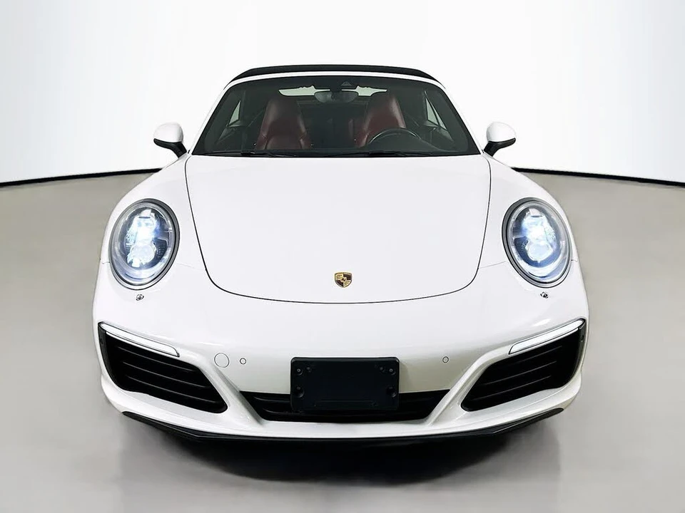 2017 Porsche 991 Carrera 4S - Image 2 of 31