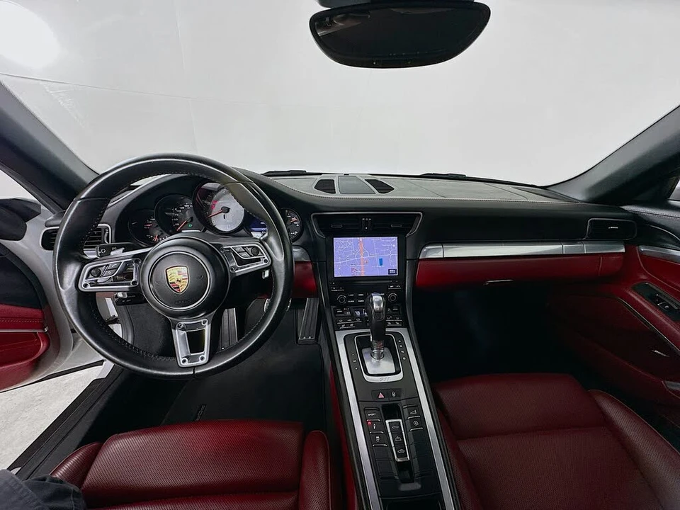 2017 Porsche 991 Carrera 4S - Image 13 of 31