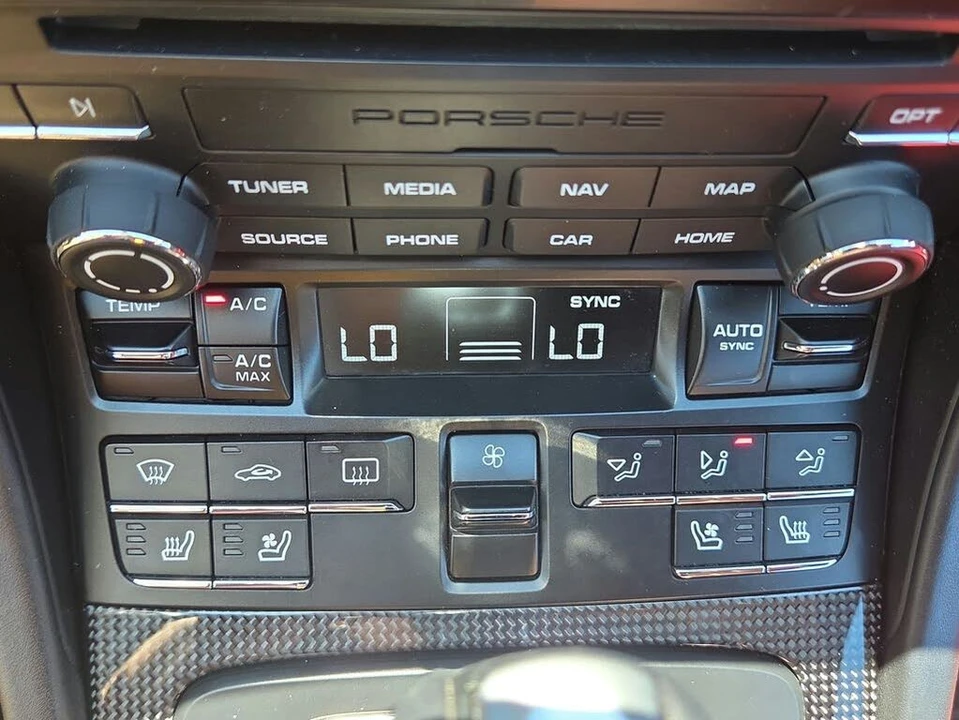 2017 Porsche 991 Carrera 4S - Image 14 of 31