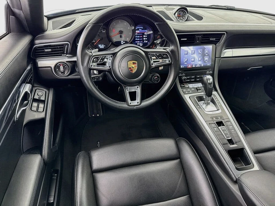 2017 Porsche 991 Carrera 4S - Image 24 of 31