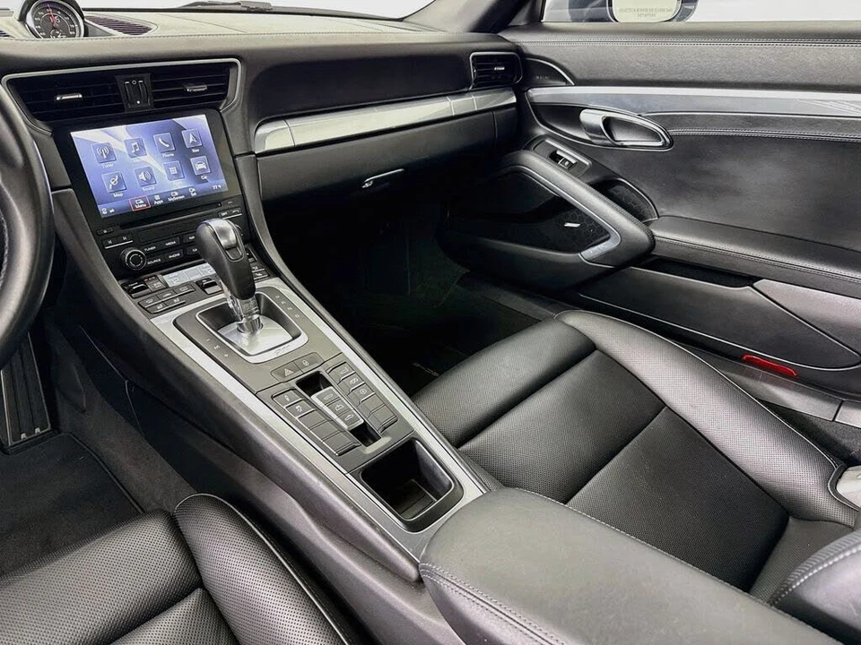 2017 Porsche 991 Carrera 4S - Image 25 of 31