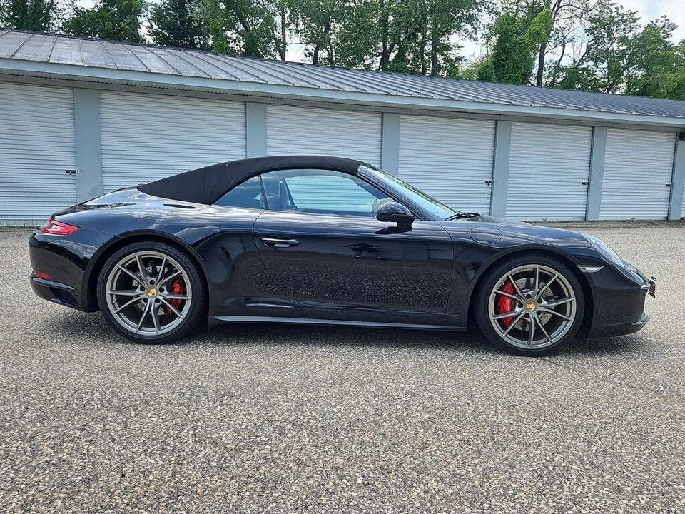 2017 Porsche 991 Carrera 4S - Image 8 of 31