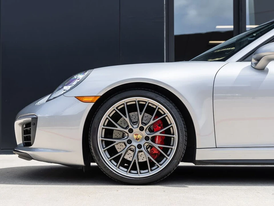 2017 Porsche 991 Carrera 4S - Image 14 of 31