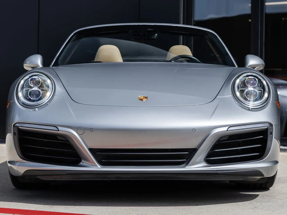 2017 Porsche 991 Carrera 4S - Image 8 of 31