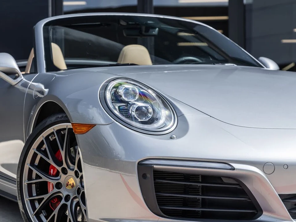 2017 Porsche 991 Carrera 4S - Image 22 of 31